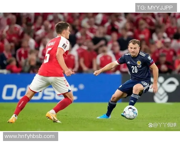 丹麦队在国际友谊赛中以四球大胜波兰队展现强大实力 丹麦队在国际友谊赛中以四球大胜波兰队展现强大实力